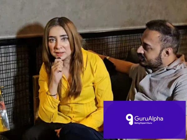 ڈاکٹر نبیہا کا وائرل گانا: پاکستانی سوشل میڈیا پر طنز، بحث اور عوامی اظہارِ محبت کا تجزیہ