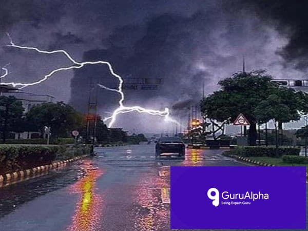 کراچی میں 40 ڈگری کی شدید گرمی کے بعد گرج چمک کے ساتھ بارش کا امکان: شہری تیاری کی صورتحال