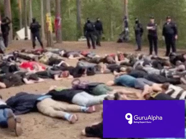 روسی فورسز کا زیرِ زمین فیسٹیول پر چھاپہ: 100 افراد گرفتار، جنگ مخالف جبر میں تیزی
